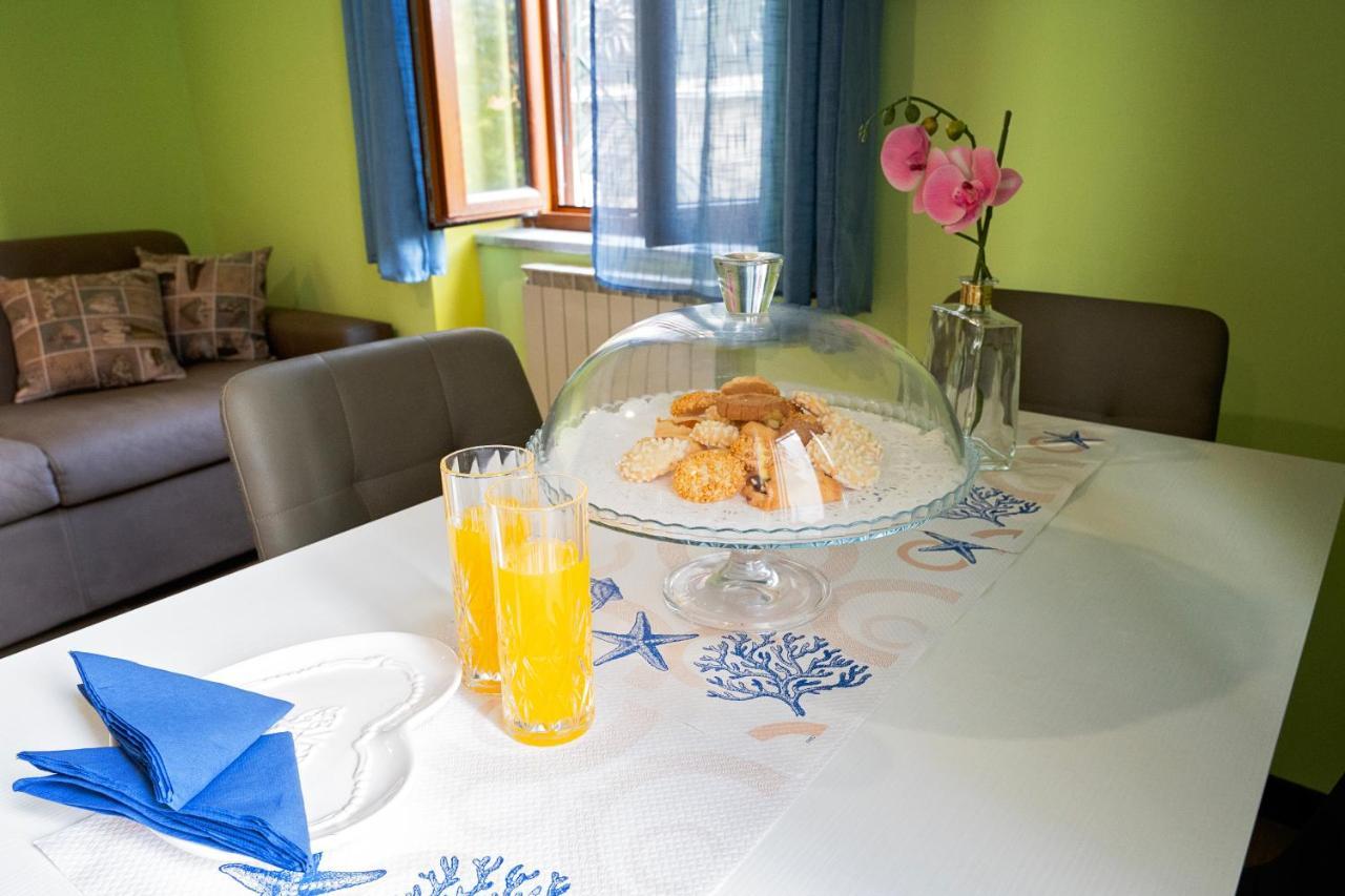 Apartmán Casa "Positano" Da Ely - Salerno Centro Con Self Check-In Exteriér fotografie