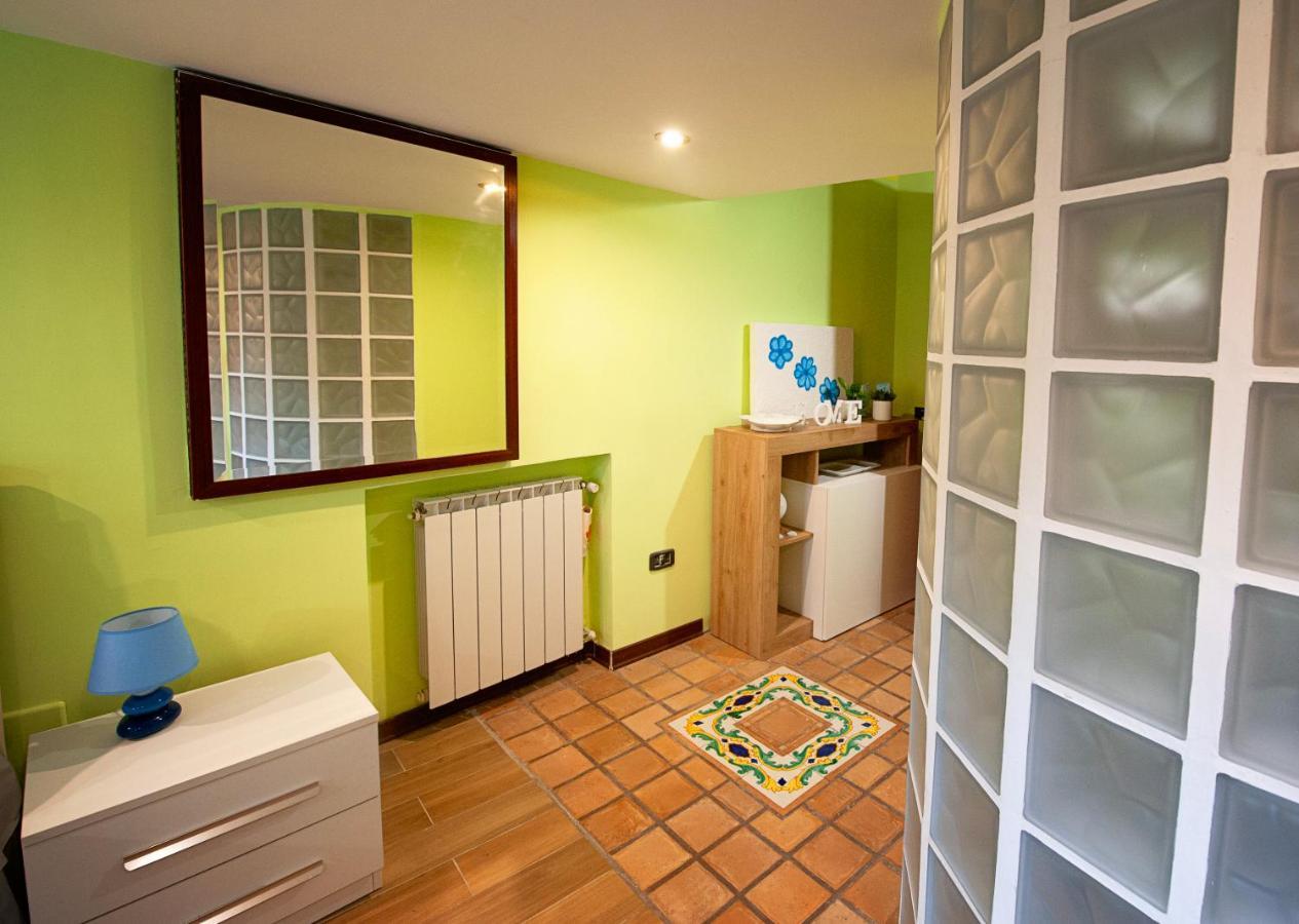 Apartmán Casa "Positano" Da Ely - Salerno Centro Con Self Check-In Exteriér fotografie