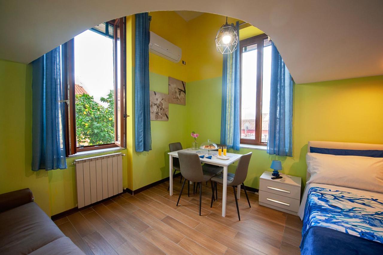 Apartmán Casa "Positano" Da Ely - Salerno Centro Con Self Check-In Exteriér fotografie
