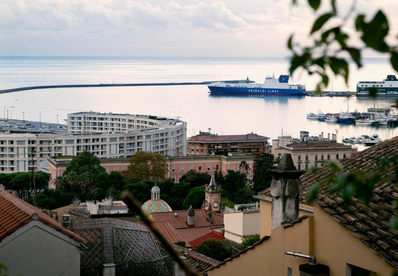Apartmán Casa "Positano" Da Ely - Salerno Centro Con Self Check-In Exteriér fotografie